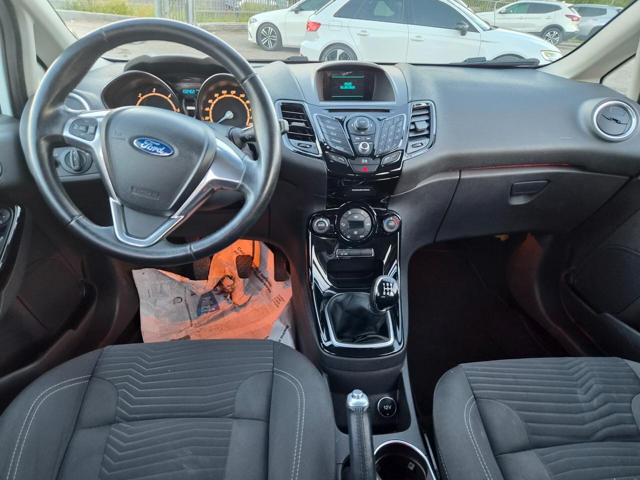 Ford Fiesta 1.5 TDCi 75CV 5 porte Titanium