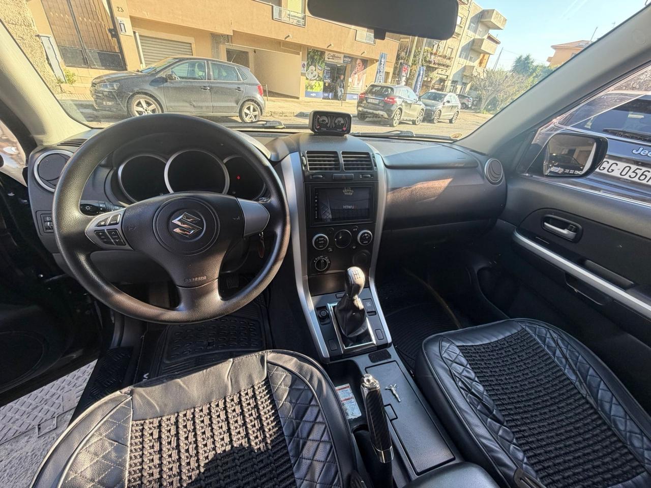 Suzuki Grand Vitara 1.9 DDiS 3p. Special Edition