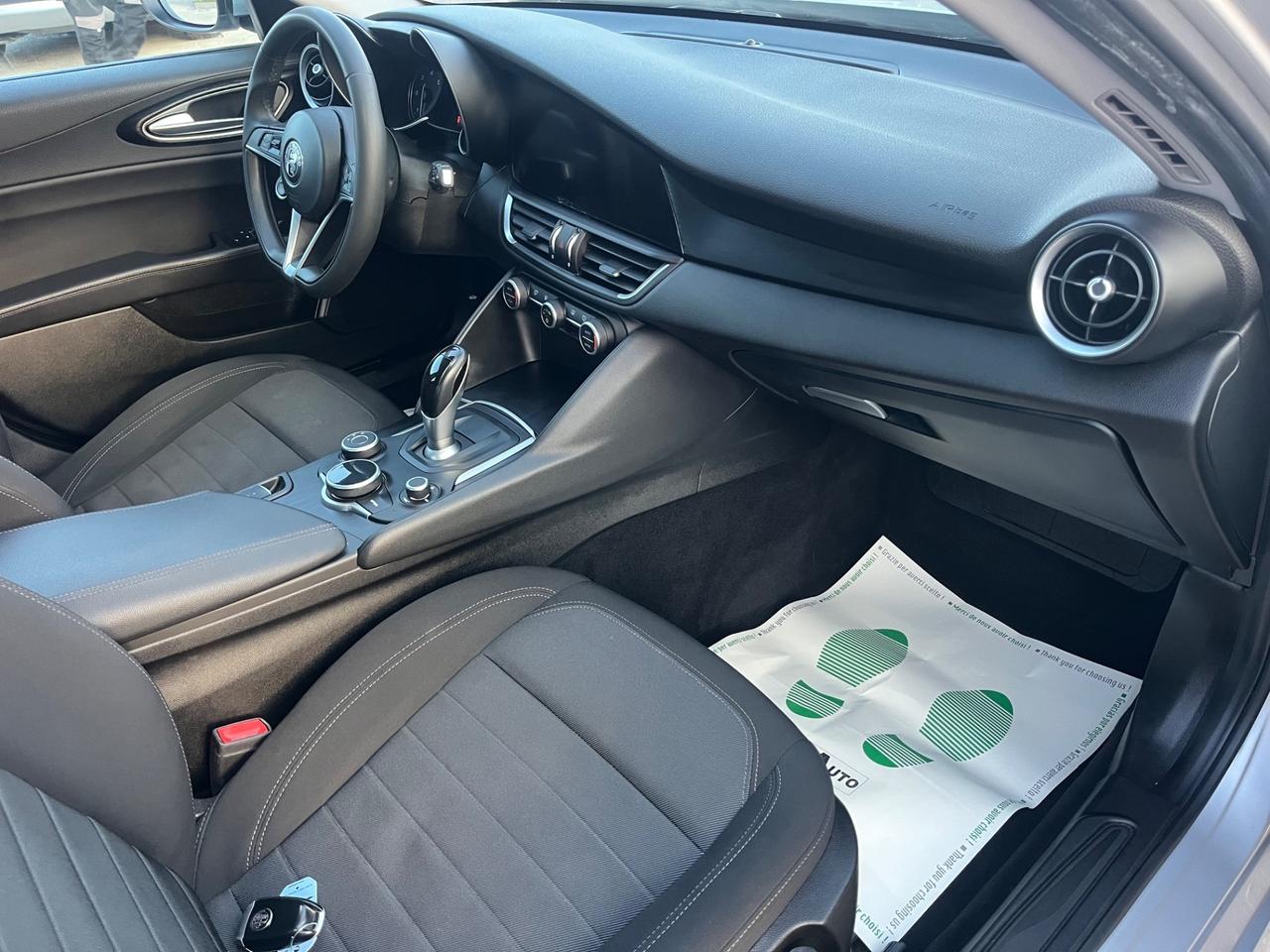 Alfa Romeo Giulia 2.2 Turbodiesel 150 CV AT8