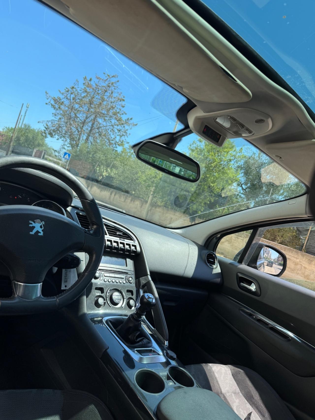 Peugeot 3008 2.0 HDi 150CV Business