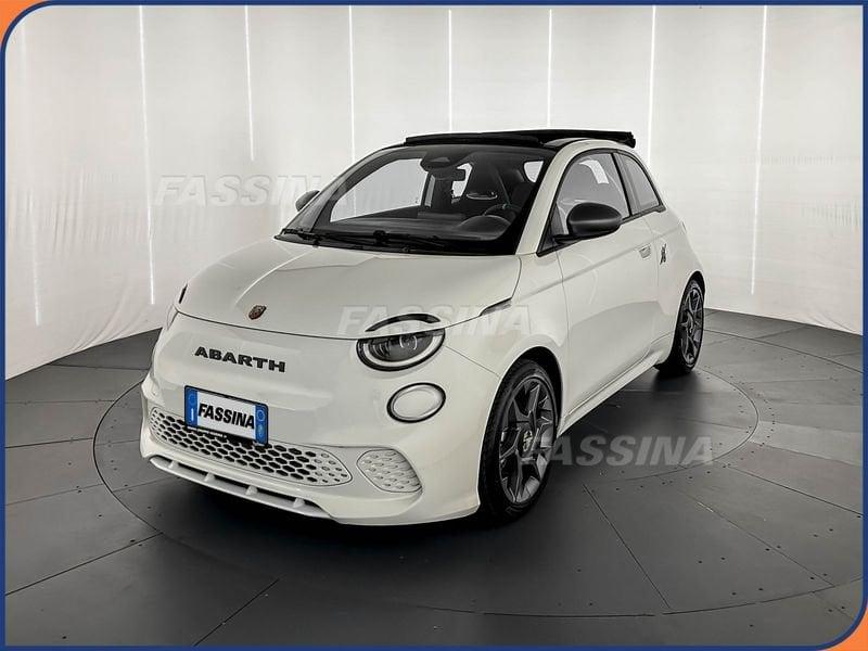 Abarth 500e Elettrica Turismo Cabrio 155cv