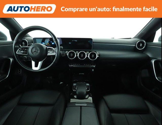 MERCEDES-BENZ CLA 180 d Automatic Sport