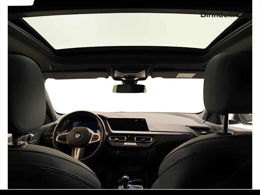 BMW Serie 1 (F40) - 118d 5p. Msport