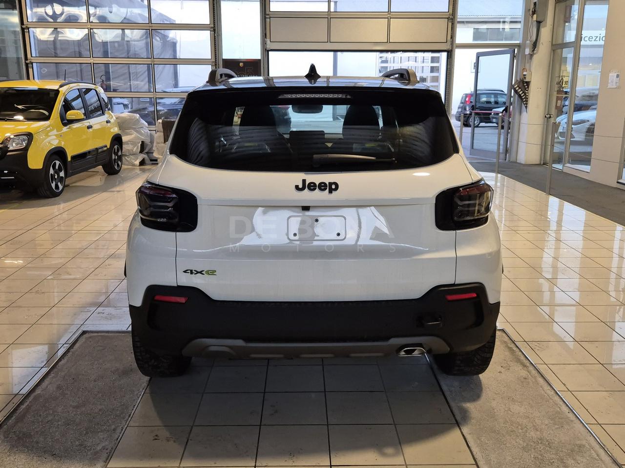 Jeep Avenger 1.2 turbo e-hybrid mhev upland 4xe 145cv edct6