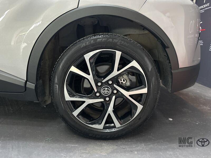 Toyota C-HR 1.8 Hybrid E-CVT Trend