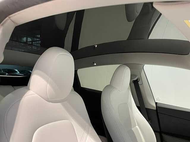 Tesla Model Y 320CV Batt.60kWh RWD - IVA ESPOSTA