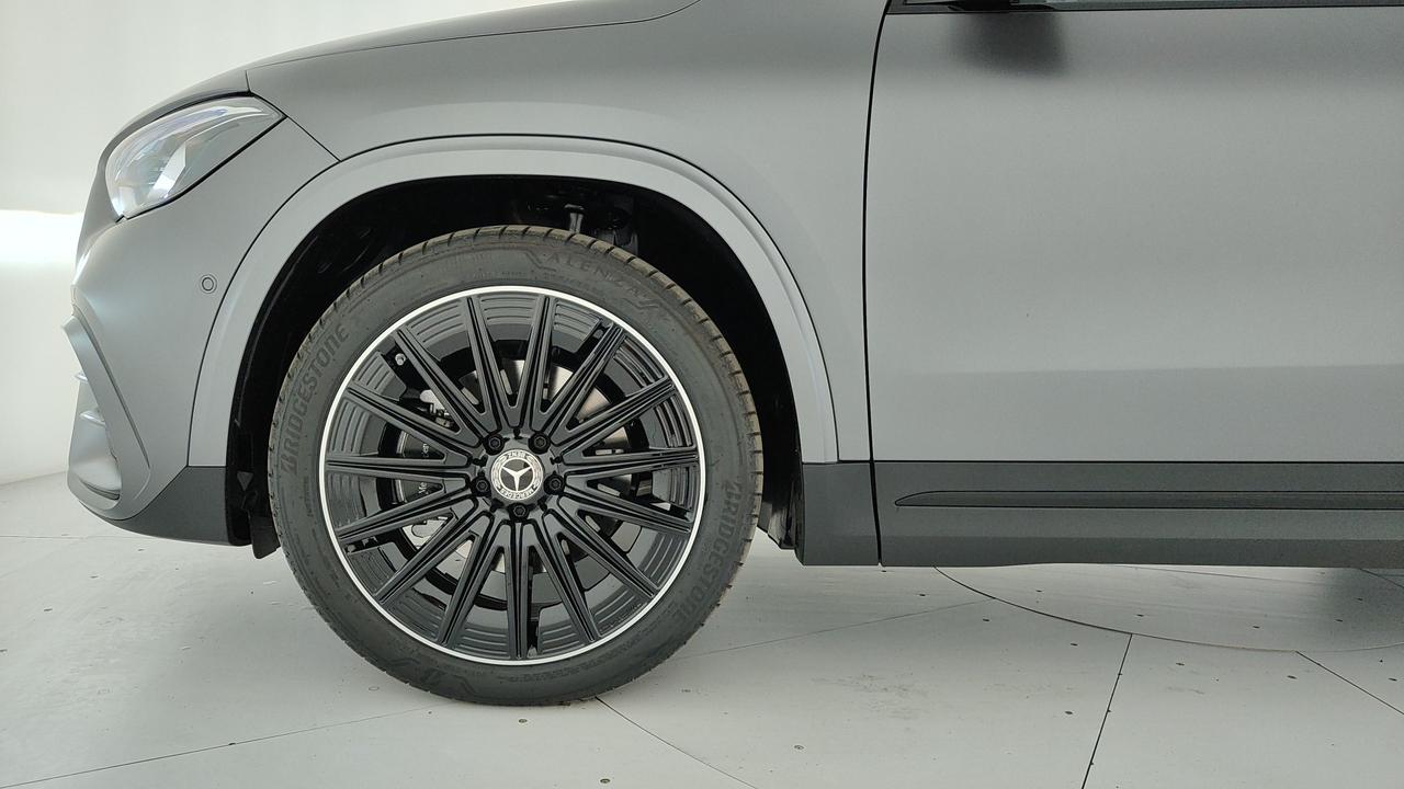 Mercedes-Benz GLA 200 d Automatic 4MATIC