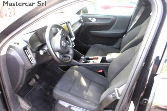 VOLVO XC40 XC40 1.5 t2 Momentum Business Navi - GF134RZ