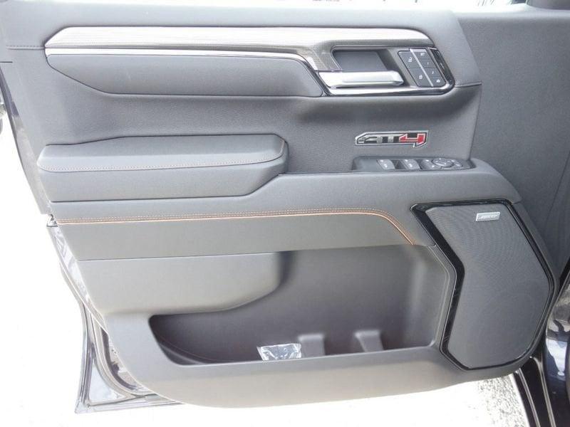 GMC Sierra 6.2L EcoTec3 V8 Gpl Aut. AT4 N1