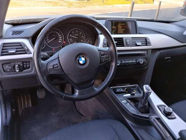 BMW 318 318d Touring