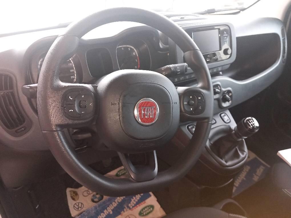 Fiat Panda 1.0 FireFly S&S Hybrid KM 18000 MONITOR SENSORI COMANDI VOLANTE GARANZIA