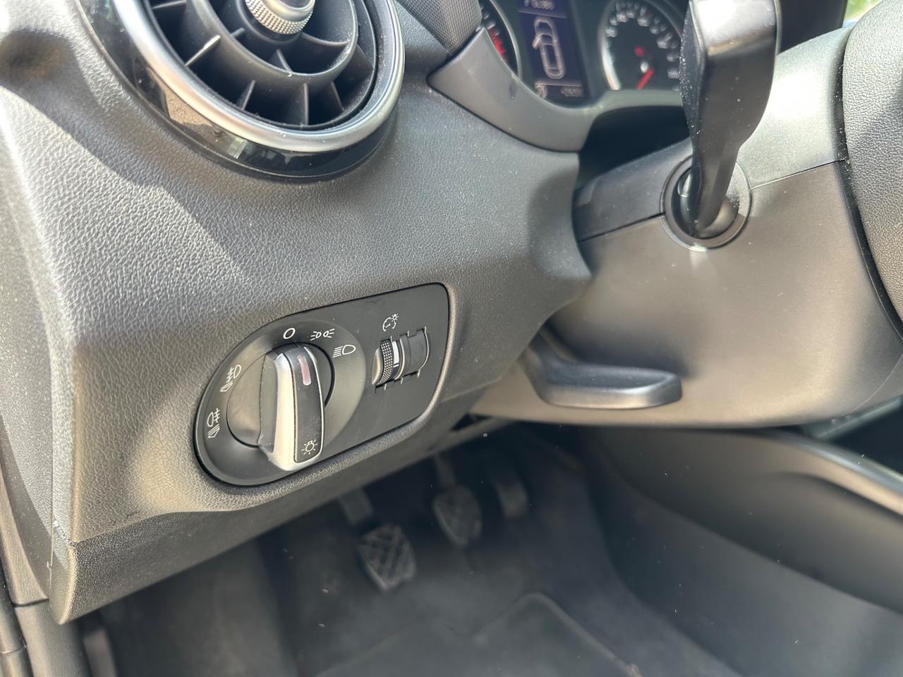 Audi A1 1.2 TFSI Ambition - PERFETTA - NEOPATENTATI - GARANZIA