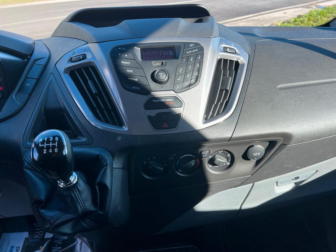 Ford Transit Custom Titanium 2.0 TDCi 131cv