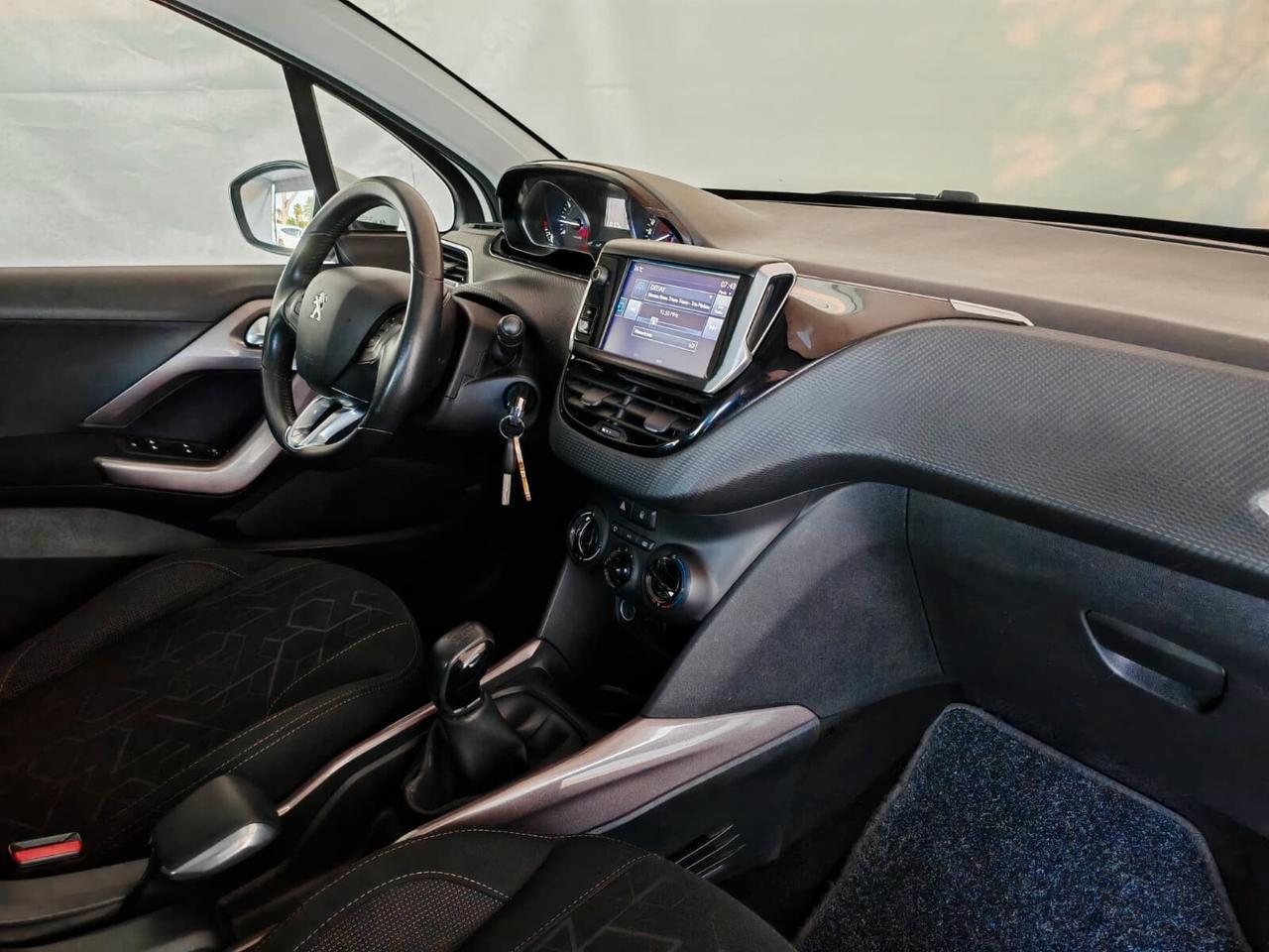 Peugeot 2008 PureTech 82 Allure