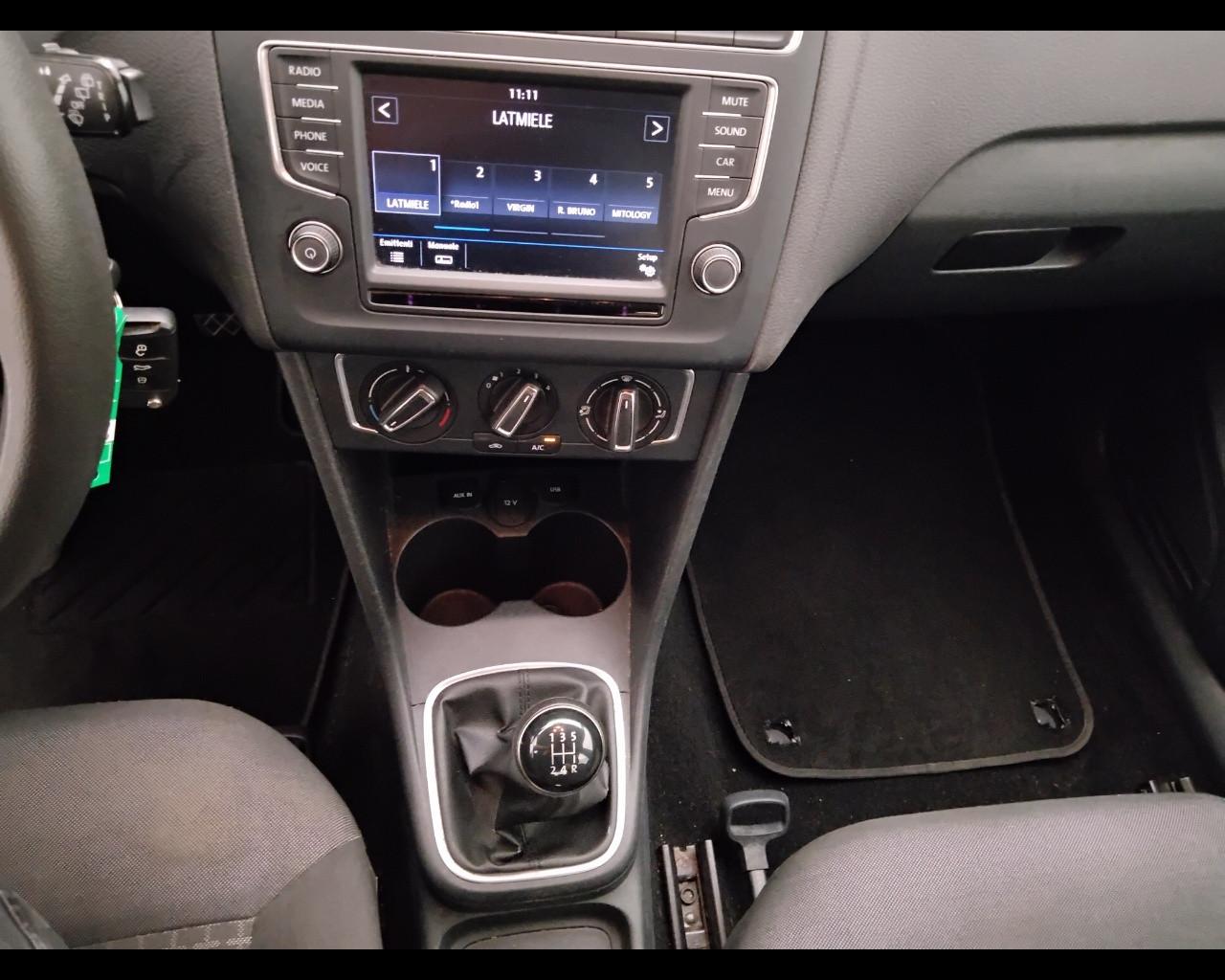 VOLKSWAGEN Polo V 2014 - Polo 5p 1.0 mpi Comfortline 60cv