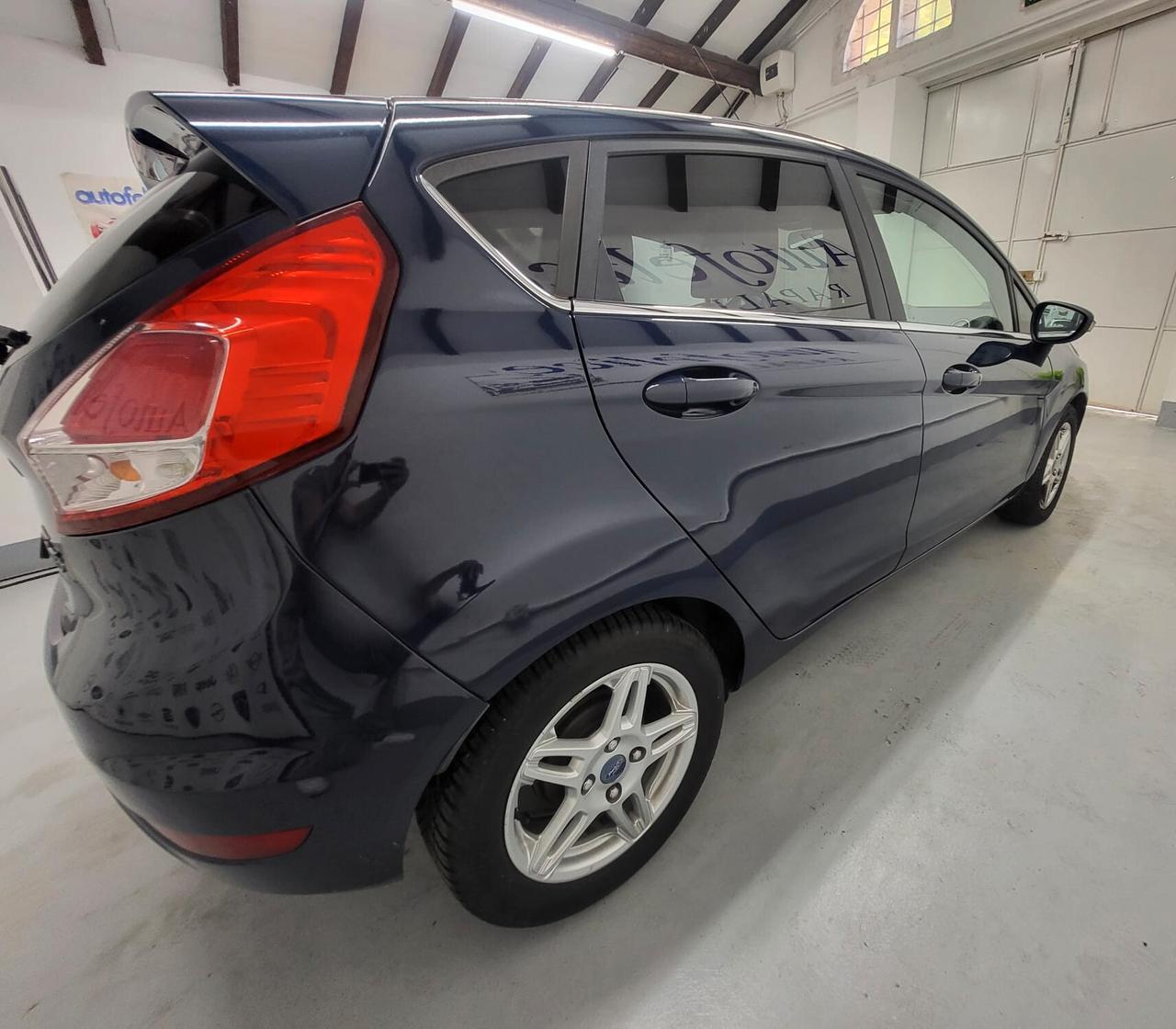 Ford Fiesta 1.5 TDCi 75CV 5 porte Titanium