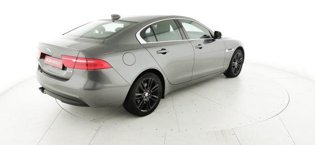 JAGUAR XE 2.0 D 180 CV AWD aut. Pure