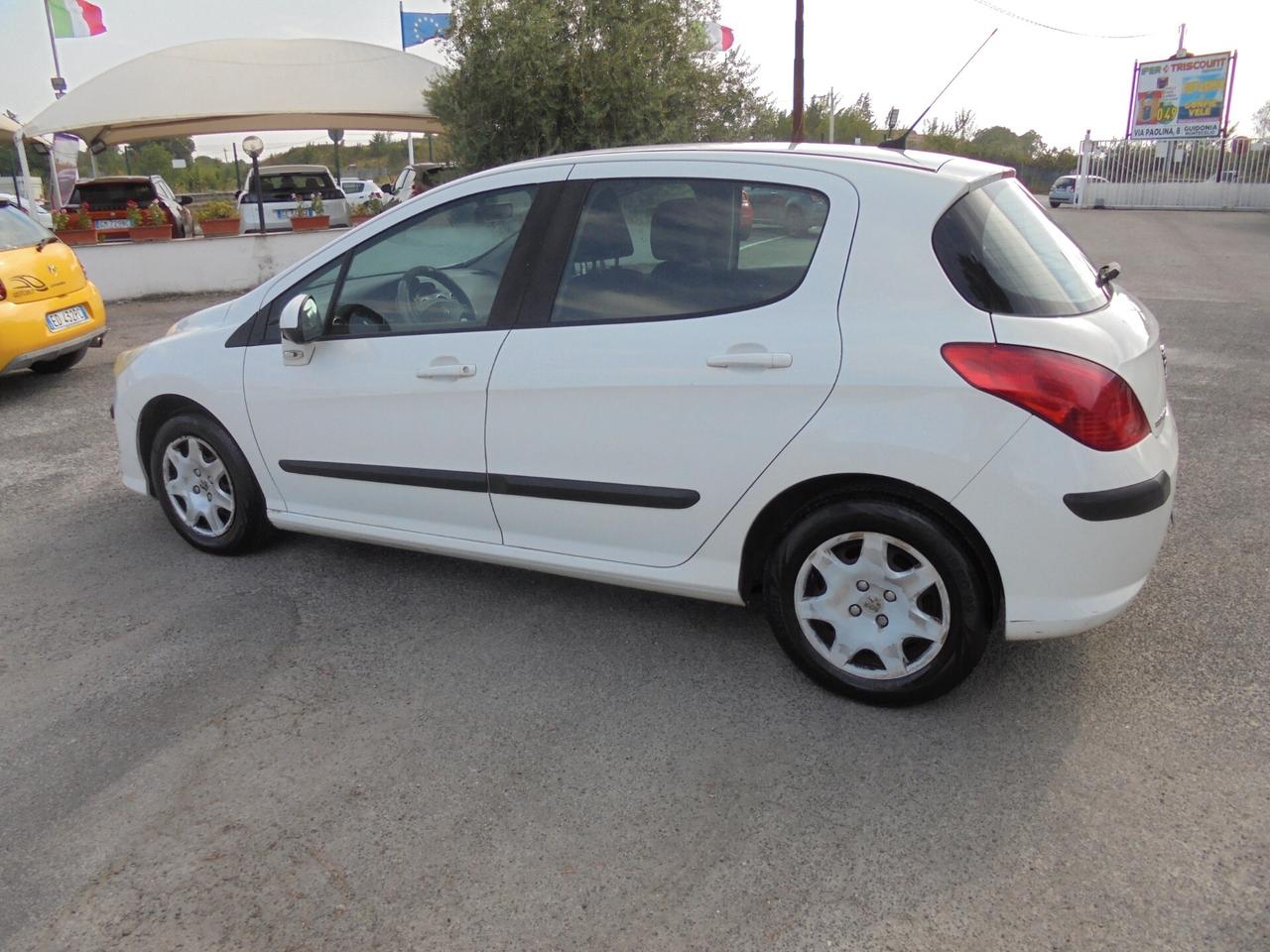 Peugeot 308 1.6 HDi 90CV 5p. Premium