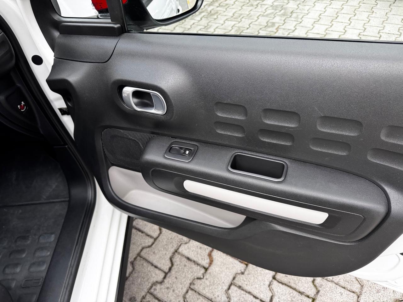 Citroen C3 PureTech 82 Shine neopatentati euro 6 B