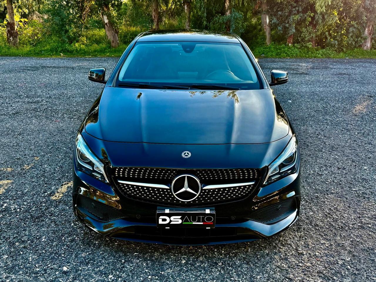 MERCEDES- BENZ CLA 200 D AMG PREMIUM