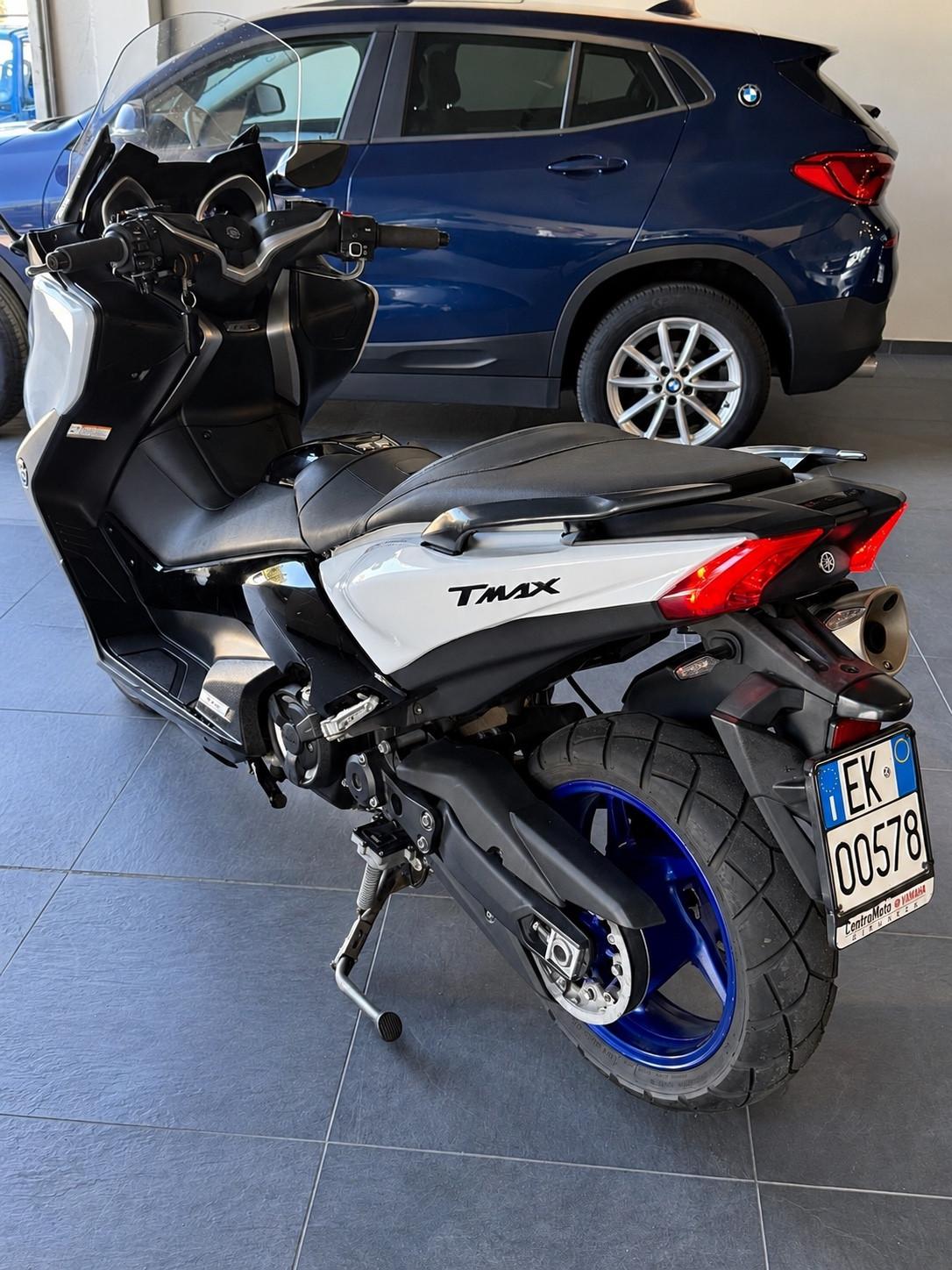 Yamaha T Max 530