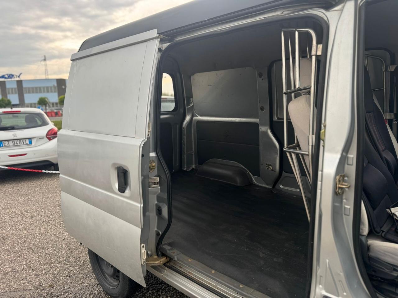 Giotti Victoria Gladiator 1.3 MINIVAN