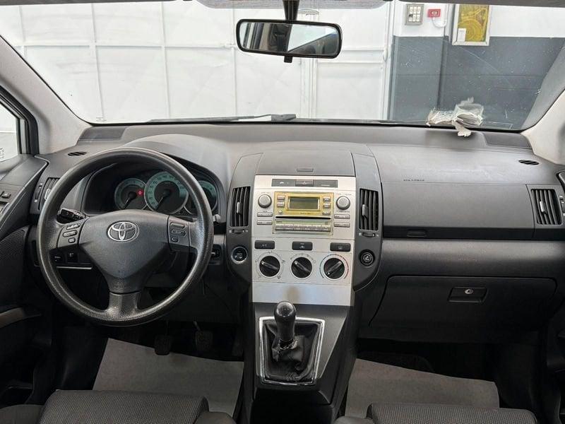 Toyota Corolla Corolla 2.0 16V D-4D 5 porte Sol