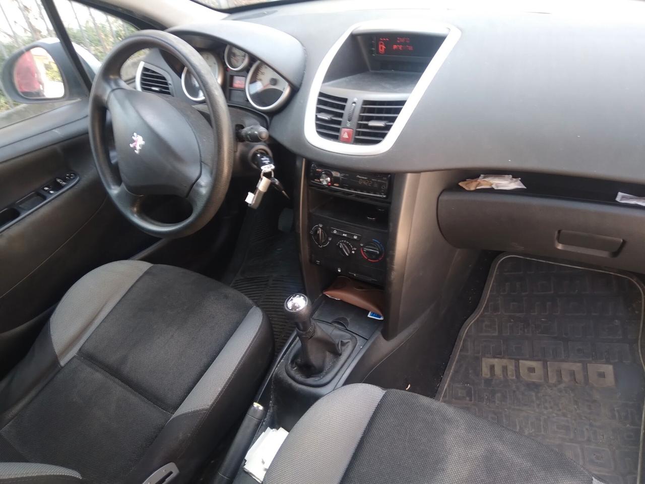 Peugeot 207 1.6 HDi 90CV SW XS Ciel xneopatentati
