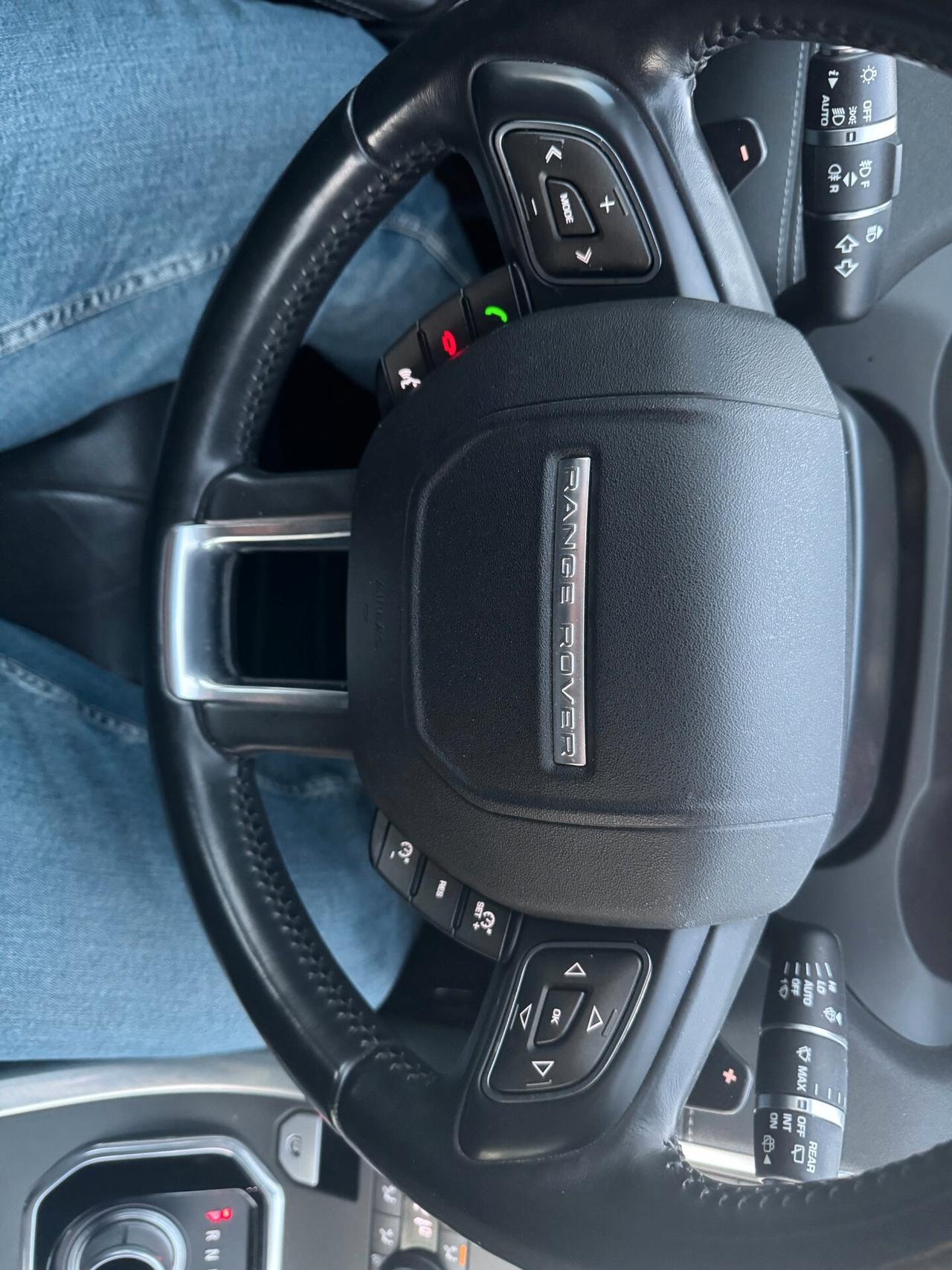 Land Rover Range Evoque 2.0 TD4 180 CV Coupé SE Dynamic