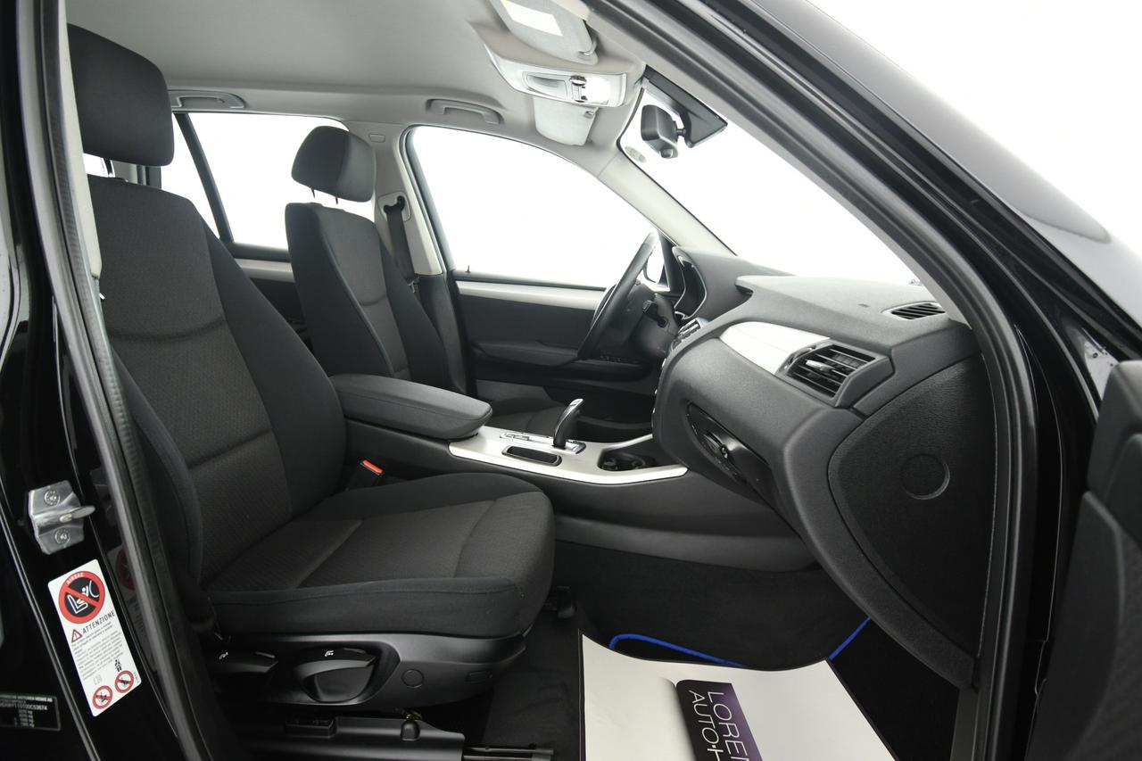 BMW X3 sdrive18d Business auto COMMERCIANTI+C17"