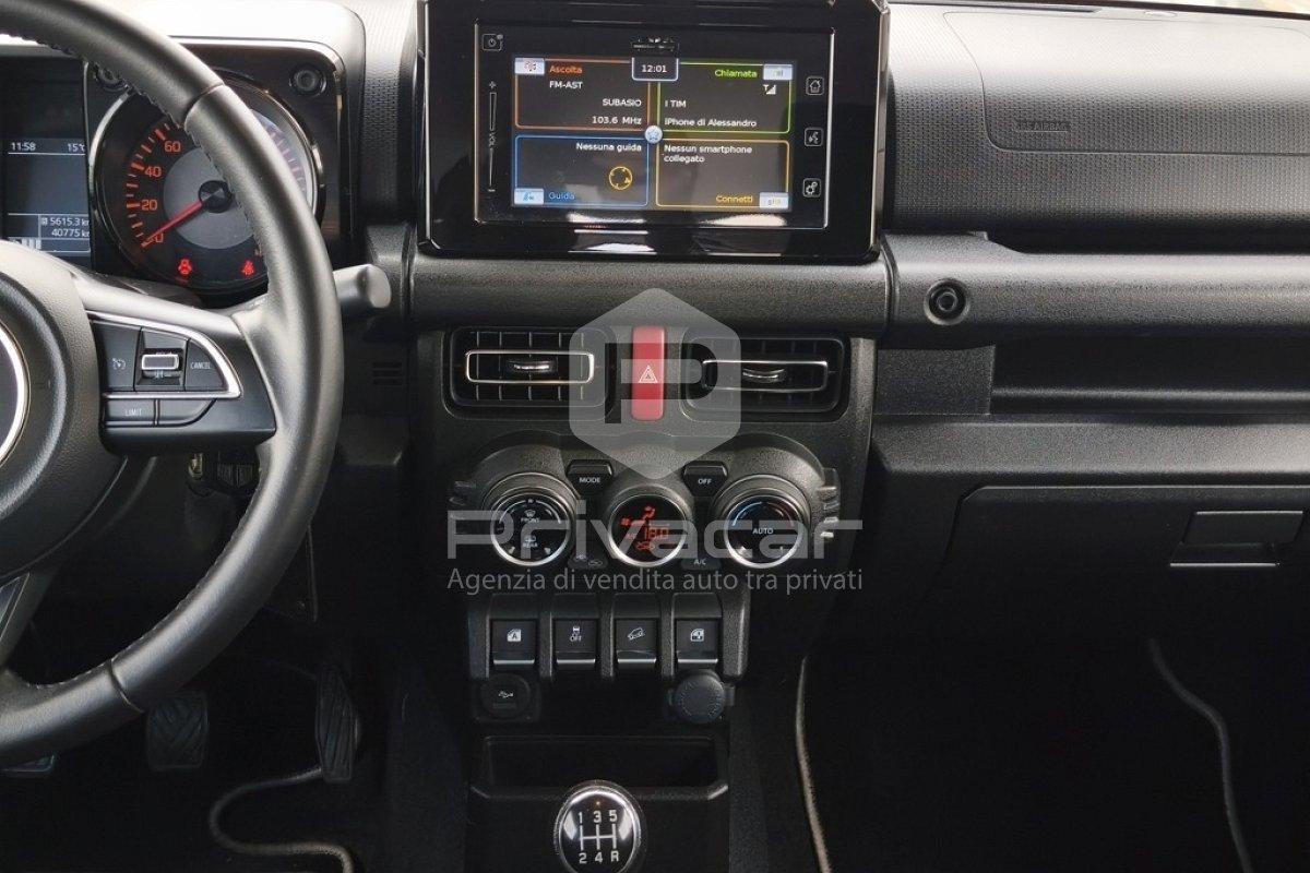 SUZUKI Jimny 1.5 5MT Top