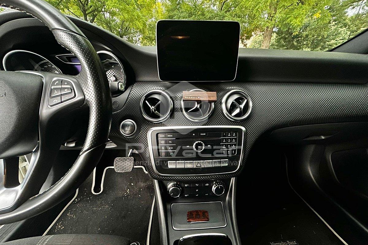 MERCEDES A 180 d Automatic Sport
