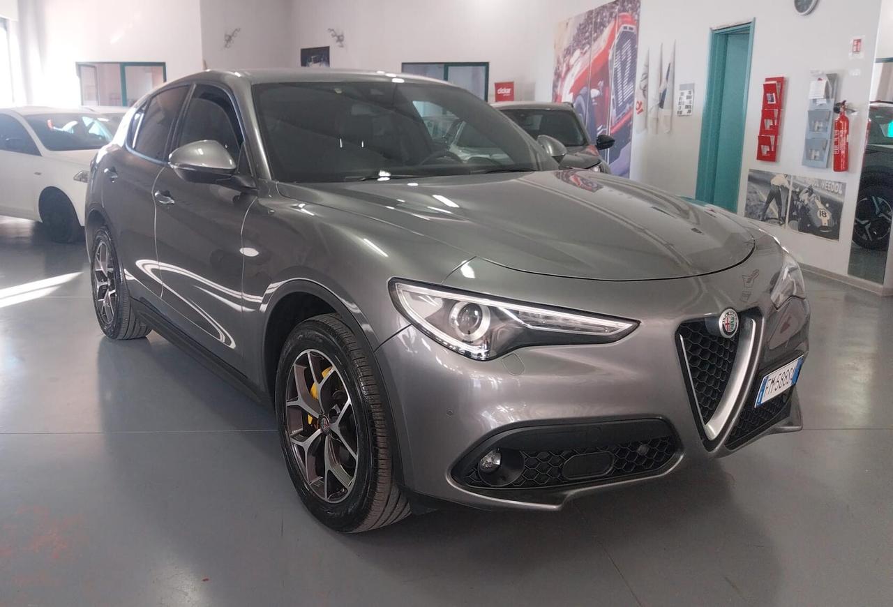Alfa Romeo Stelvio 2.2 Turbodiesel 210 CV AT8 Q4 Executive