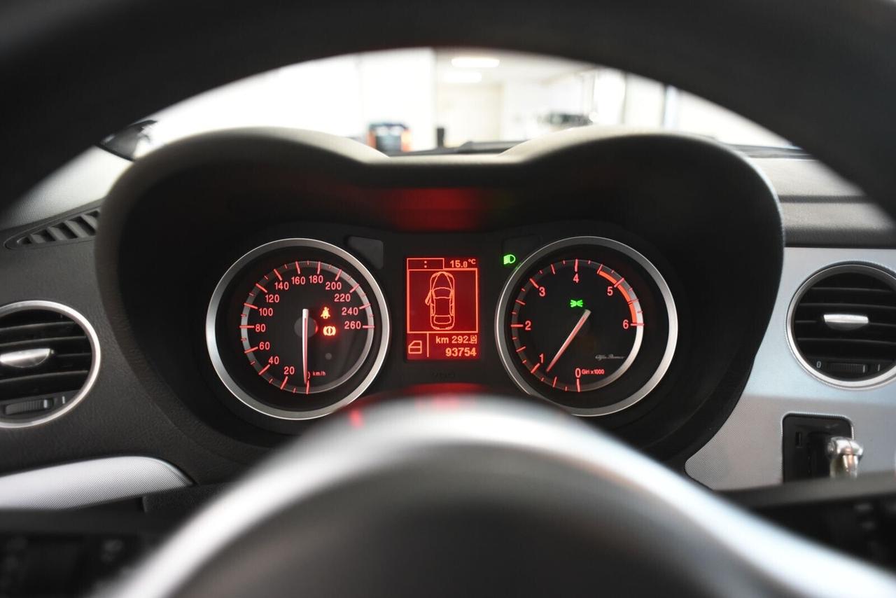 Alfa Romeo 159 1.9 JTDm 16V Exclusive Q-Tronic