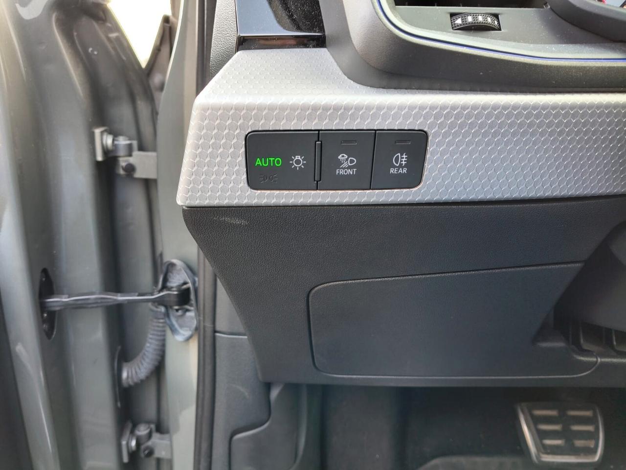 Audi A1 citycarver 30 TFSI S tronic Identity Contrast