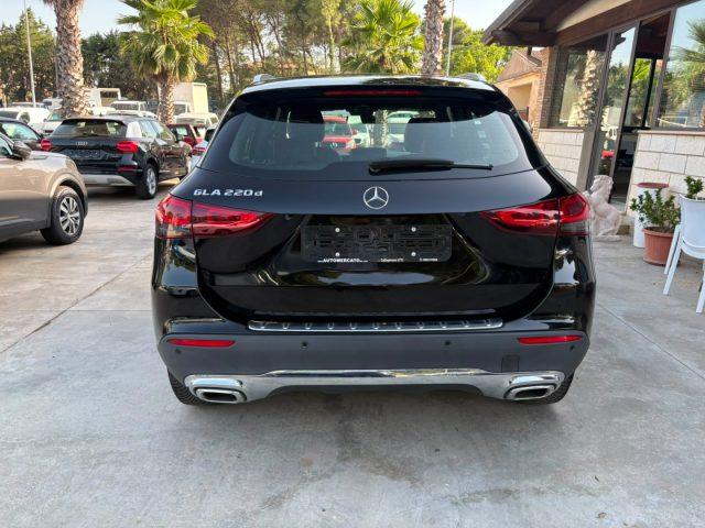 MERCEDES-BENZ GLA 220 d Automatic Sport