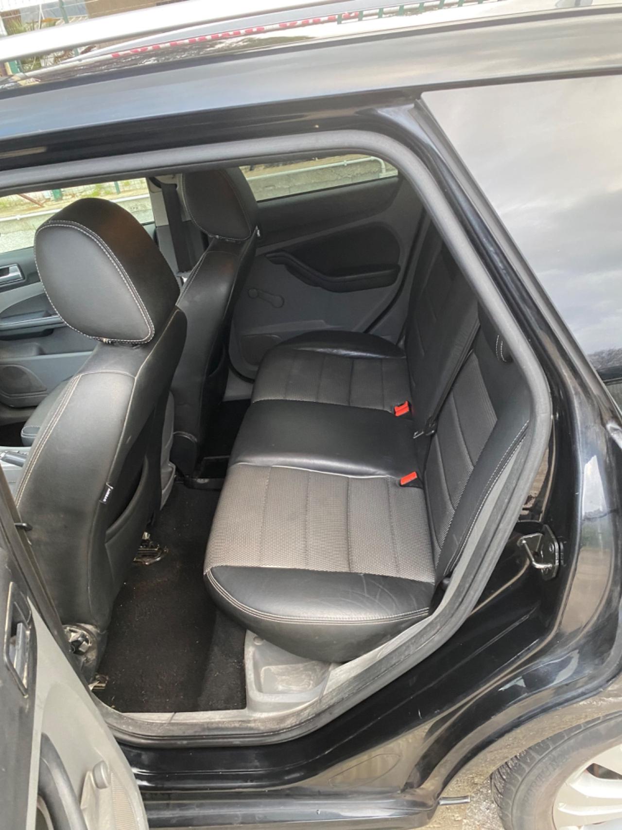 Ford Focus 1.6 TDCi (110CV) SW Tit. DPF