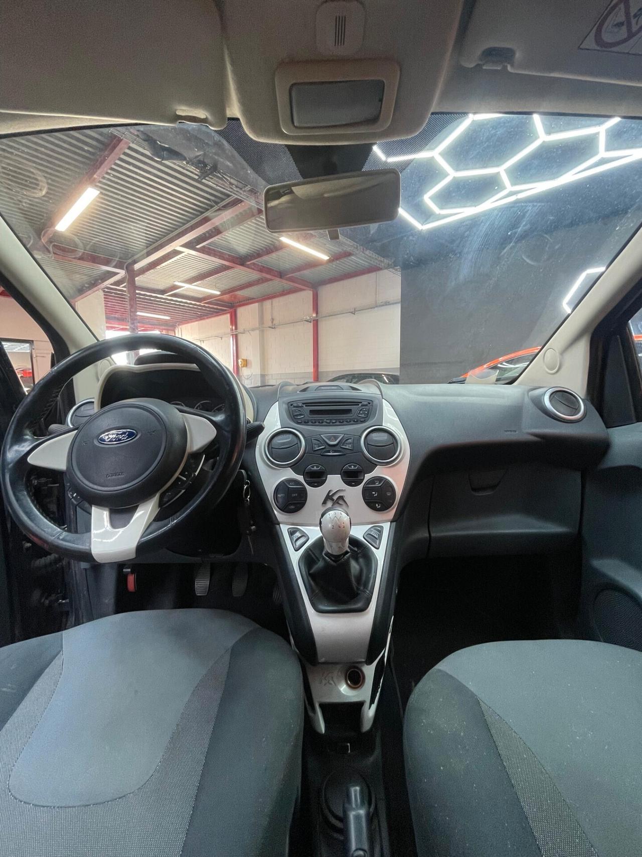 Ford Ka Ka 1.2 8V 69CV Titanium