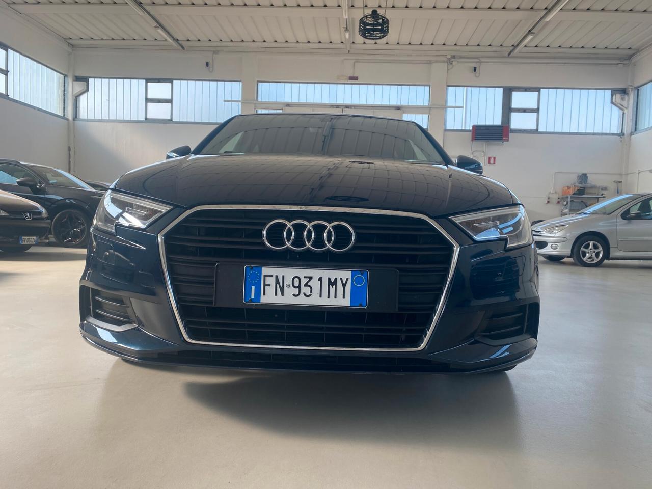 Audi A3 1.6 TDI 116 CV Business
