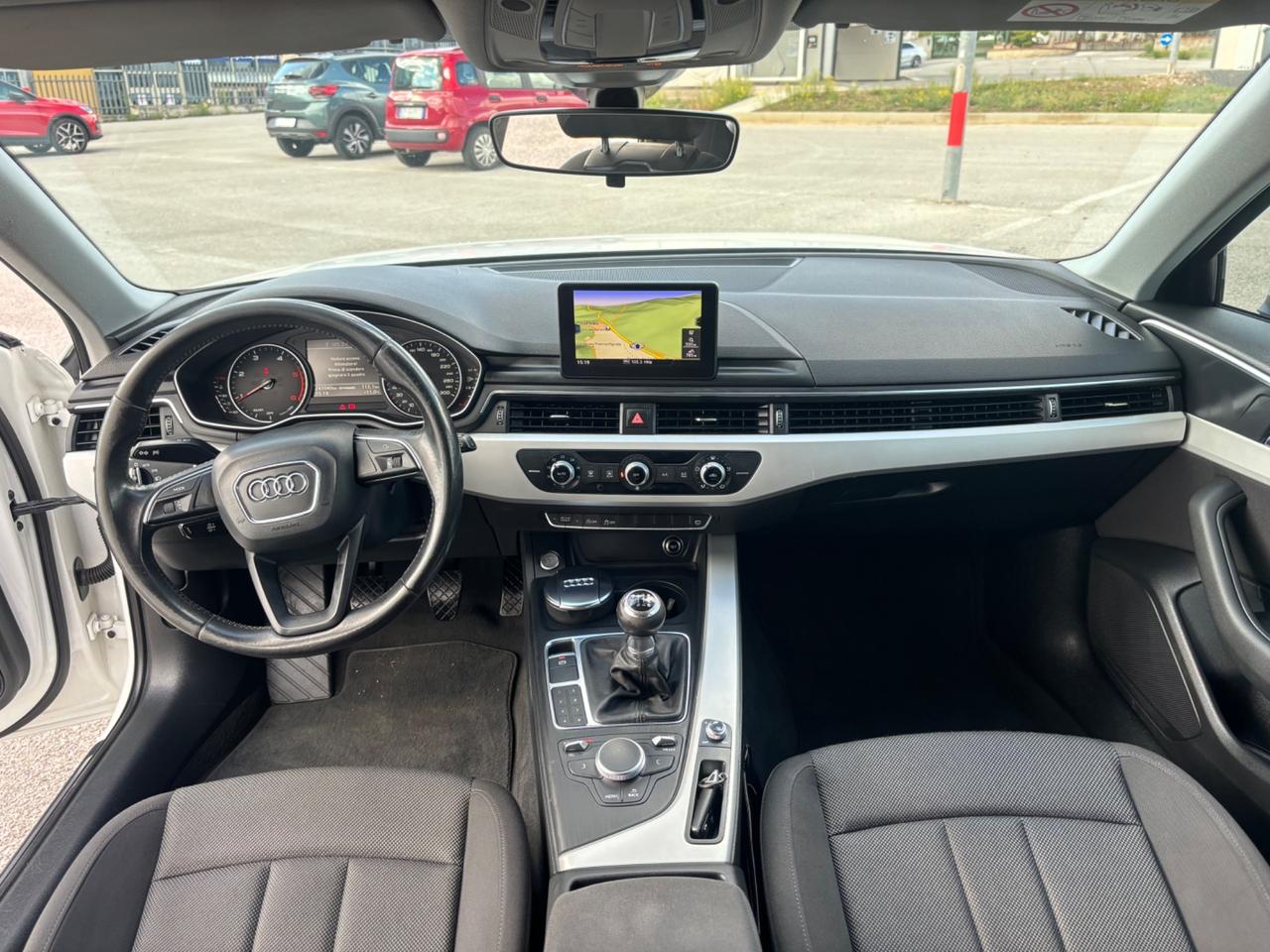 Audi A4 2.0 TDI 150 CV ultra Business