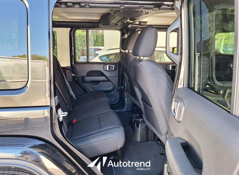 Jeep Wrangler Unlimited 2.2 Multijet II 200 CV NAVI LED Sahara
