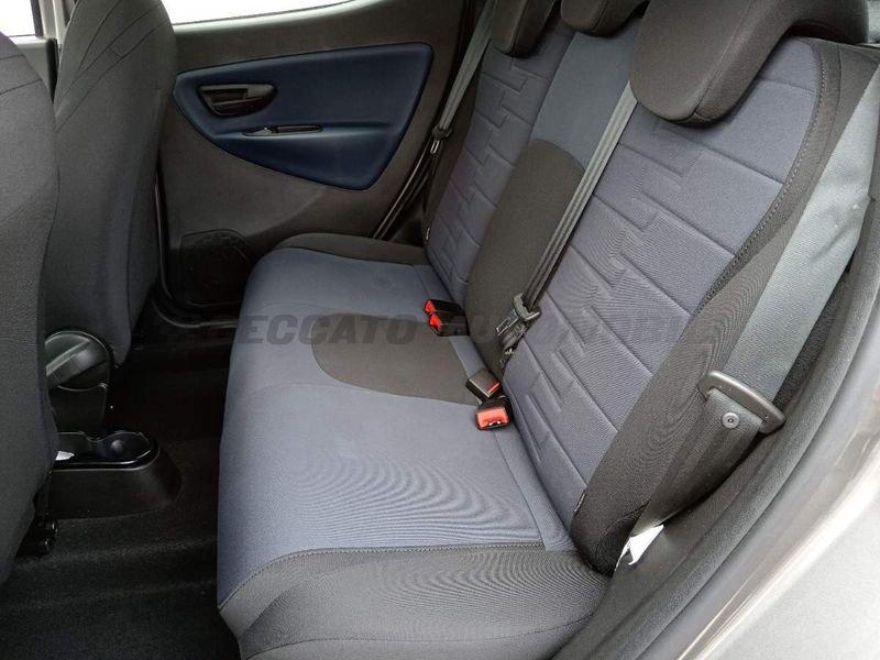 Lancia Ypsilon Ypsilon 1.0 firefly hybrid Platino s&s 70cv