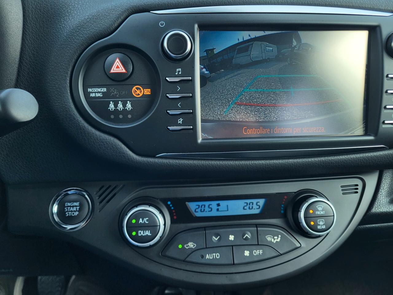 Toyota Yaris 1.0 5 porte Business