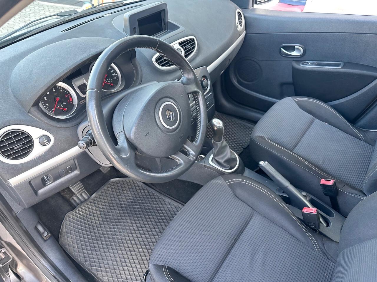 Renault Clio 1.2 16V 5 porte Dynamique*EURO5*NEOPATENTATI