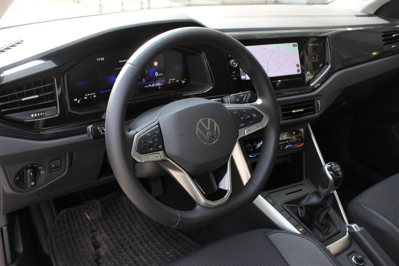 Volkswagen Polo 1.0 EVO LIFE 80CV CLIMA AUTO SEDILI RISCALDATI SENSORI ANT/POST