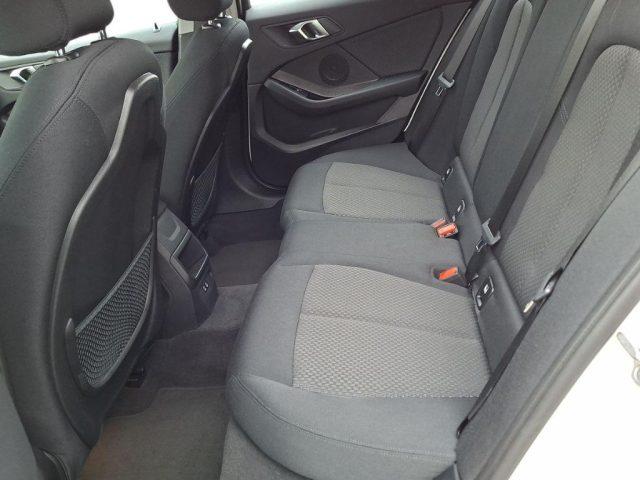 BMW 116 d 5p. Advantage Aut.