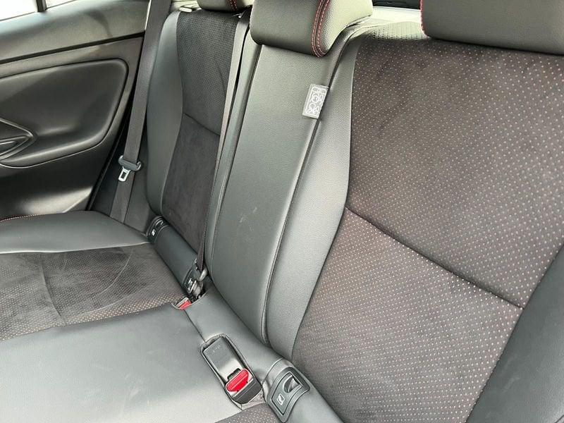 Toyota Yaris Cross 1.5H (130 CV) E-CVT GR Sport con Teck Pack