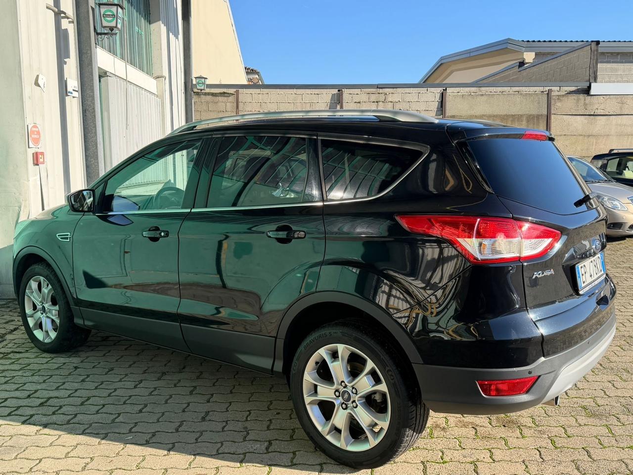 Ford Kuga 2.0 TDCI 163 CV 4WD Powershift Titanium