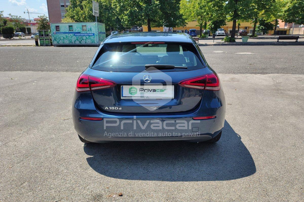 MERCEDES A 180 d Automatic Business Extra