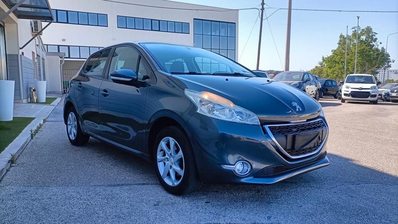 Peugeot 208 1.2 VTi 82 CV 5 porte Active